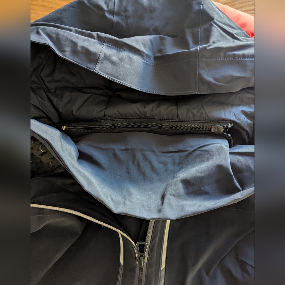 Helly Hansen Insulated Ski Jacket - image 8